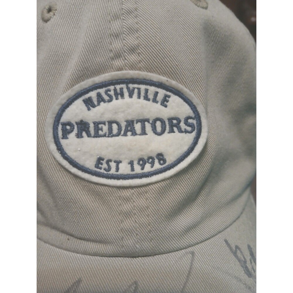 Nashville Predators Beige  Signed Hat Tootoo 22 Vokoun 29 NHL Auto Autographed